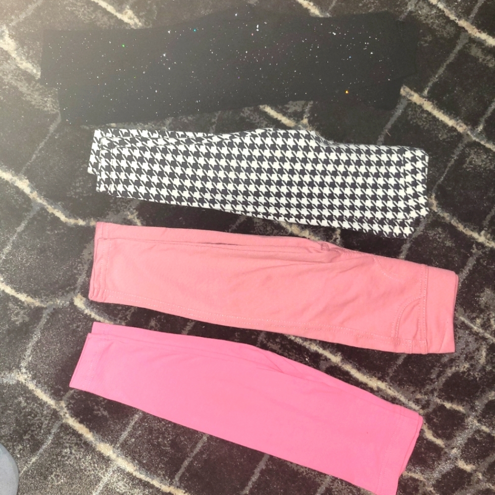 Lot of 4 pairs 2T pants